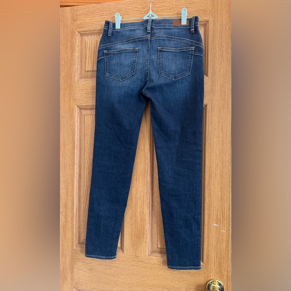 NWT Etienne Marcel Blue Jeans with Red Accents - Picture 4 of 5